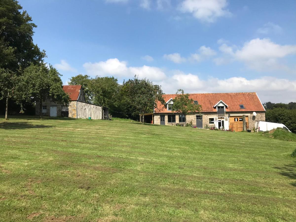 Ferme De Noyes Acomodação com café da manhã Sourdeval Exterior foto